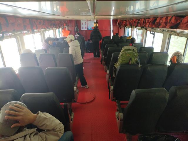 鄂渝行第四天（上）：小红船换小白船，从巫山到巴东