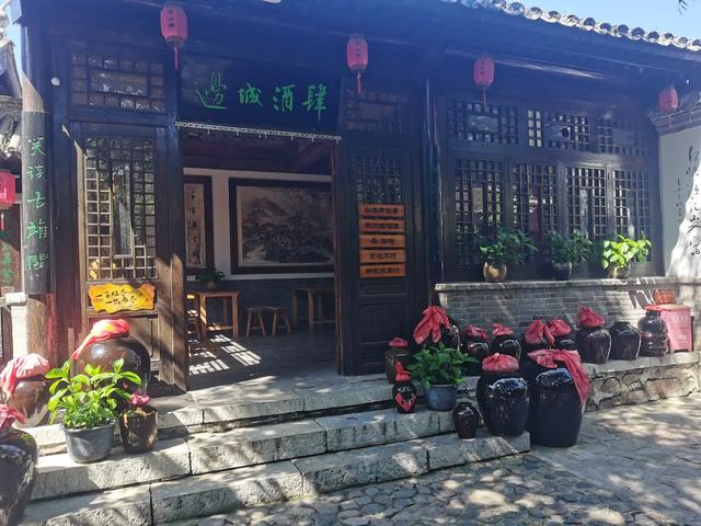 长城青山关初秋晨景
