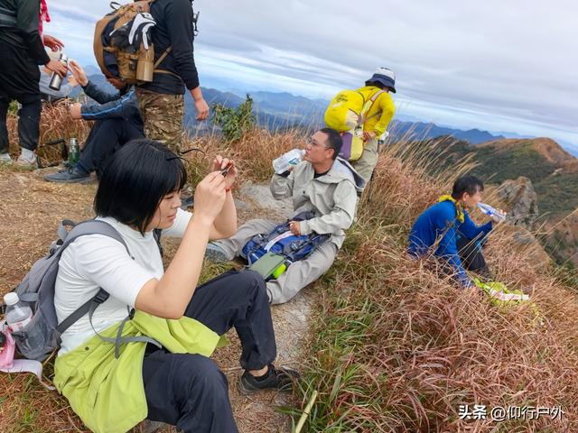 河源黄牛石象鼻石徒步穿越
