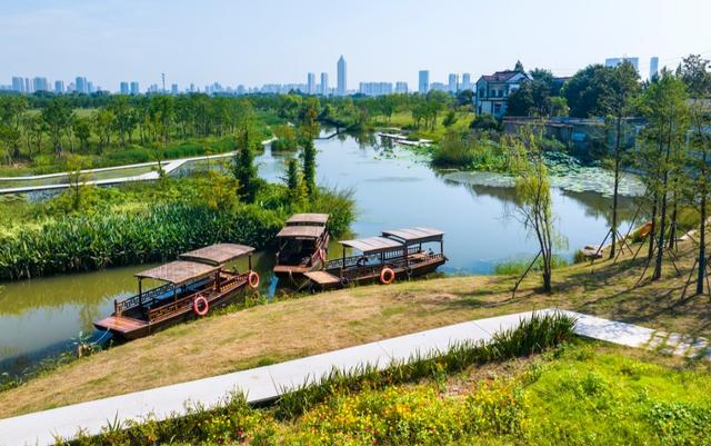 贵州首个国家级湿地公园，被誉为“天然氧吧”，风景美如画