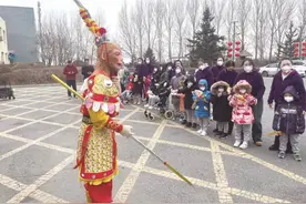 点赞！长春“雪饼猴”来这里表演了→图片