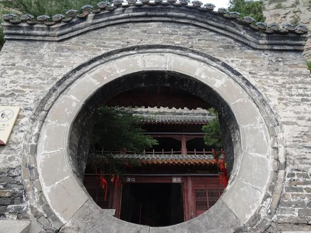 邯郸峰峰，北响堂山石窟笔记，被偷盗的佛窟和嗜血暴虐的北齐故事