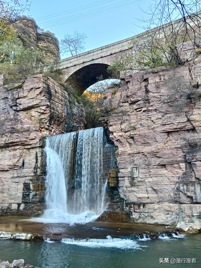 自驾南太行国画小镇石板岩第二天，体验石阱线驾驶乐趣