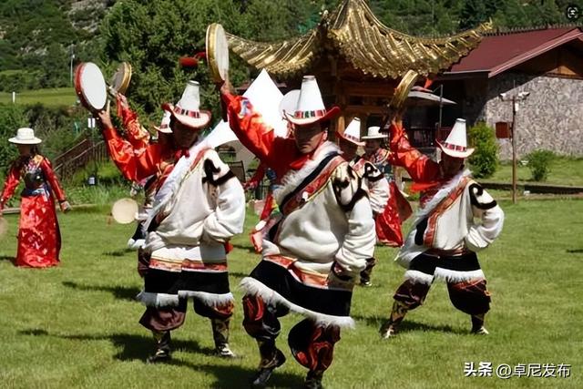 【海外华媒系列报道②】甘南卓尼“一线天”吸客 “巴郎鼓”舞展人文风采