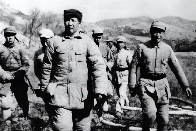毛远耀：毛家唯一的百岁老人，长相神似毛主席，晚年他享何待遇？