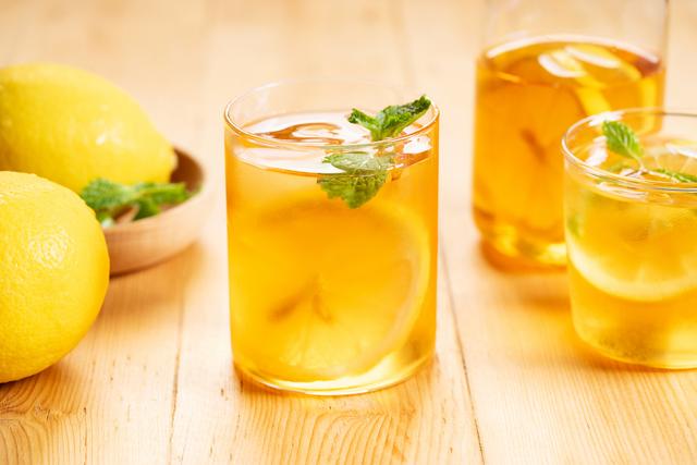 69岁老人中毒！医生：吃完降压药千万别碰它，中老年要谨记