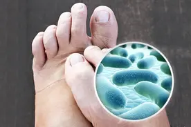 用盐水洗脚，不出一个月，或会收获5个好处，早知早受益图片