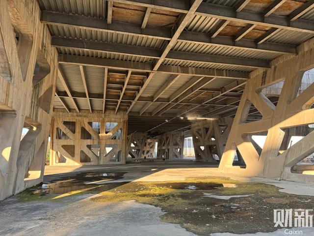 万字长文还原《江南春》图卷的疑雾重重：庞家捐赠、南博赝品鉴定、罕见划拨出售、流向巨额拍卖