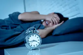 每天凌晨三四点醒来就睡不着？改善睡眠需调心肾，试试5款中成药图片