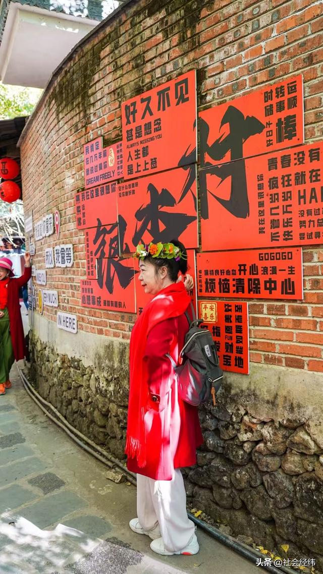 千年银杏染醉腾冲秋——走进“中国银杏第一村”