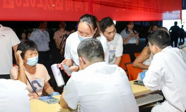 玩游园、赏光影、看晚会！乐城这场元宵嘉年华邀你共赴团圆之约→