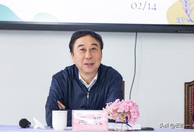 约谈风波”不到2天，郭德纲发文8字回应，冯巩的态度说明一切