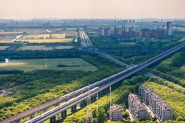 大风文旅 | 多地宣布免费、半价 别错过这些错峰旅游福利，涉及莫高窟、灵隐飞来峰、云冈石窟等景区