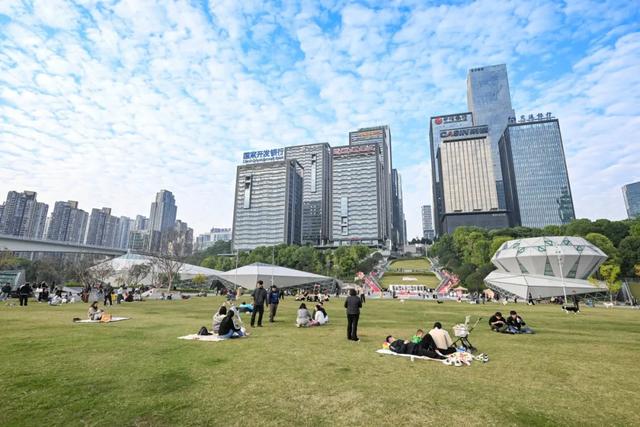 最高气温20℃!重庆人快来这些公园晒太阳