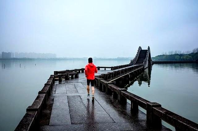 跑步不减重？不是跑得不够，是跑错和吃错了，此文助你跑步减重！