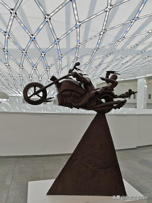 参观广州艺术博物院！它的独特岭南风格和现代美感成为广州新地标