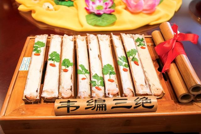 董宇辉向世界推荐，“请花几天时间去山东”！