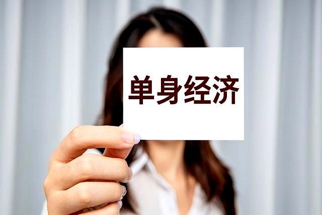 不结婚！怎么解决生理需求？56岁的歌唱家张也！给出了最佳回答