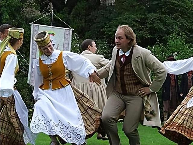 立陶宛为啥被称为“欧洲淫窟”？带你去瞧瞧这个可悲的中欧小国