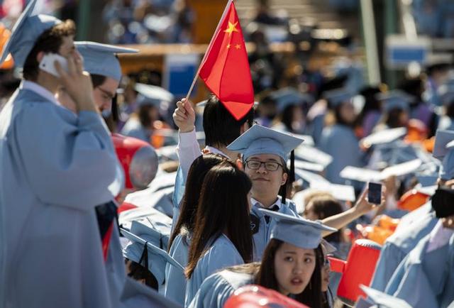 建议把中国分成7个国家，愿为美国战死，北大教授为何口出狂言？