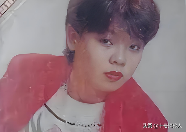 春晚爆红后，她洗完澡从23楼纵身一跃，临终时最后喊了声“妈妈”