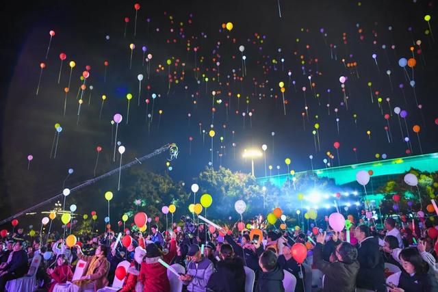 为何一到弥勒就快乐？答案揭晓…