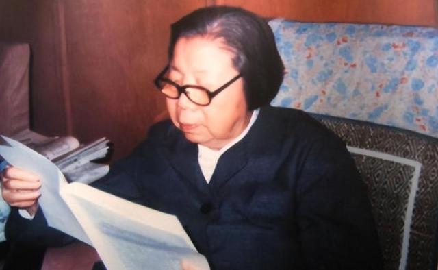 72年，周总理受到巨大委屈，毛主席下定论后，总理至死没解开心结