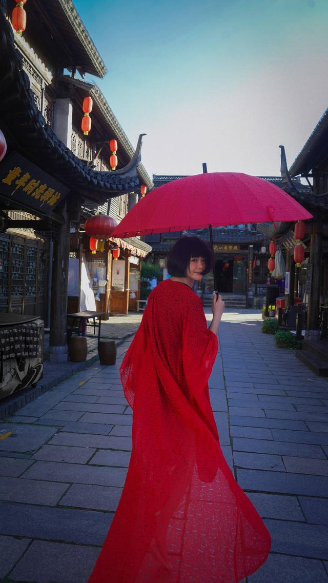千寻千艺 千华潮起——在明清街巷遇见艺术狂欢