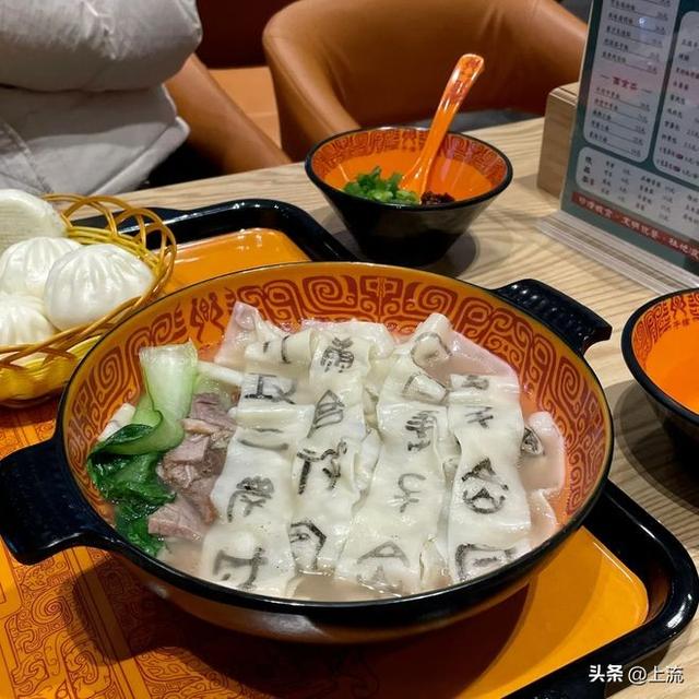 这届干饭人，已经把博物馆吃成了食堂