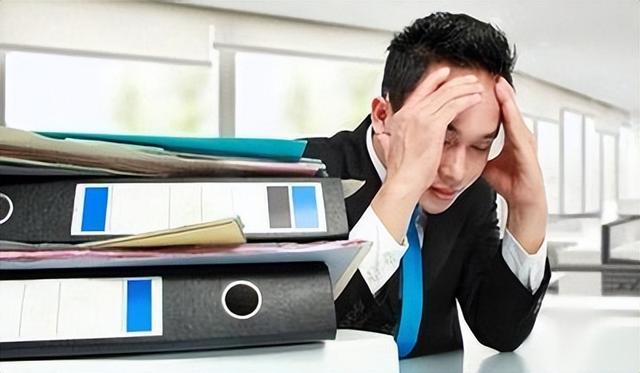 医生发现，每天饭后要午睡的人，不出3个月，身体或有4种改变！