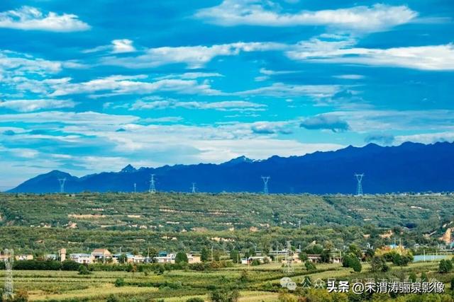 陕西渭南：天留山等南塬风光迤逦 清晰可见 宏伟大气