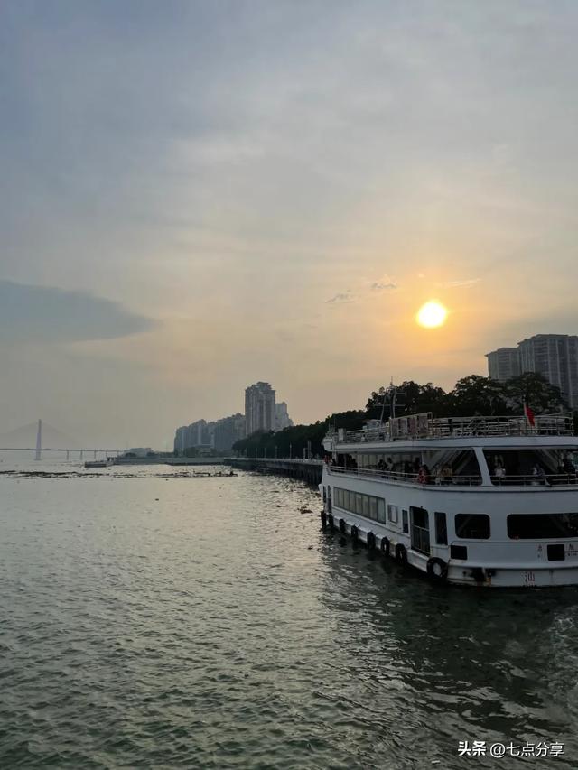 汕头一日游:杨枝寺+菩提禅寺+汕头市博物馆+小公园+广场轮渡