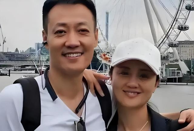 辛柏青丧妻刚满100天，离谱的事就发生了，被撮合娶马伊琍引争议