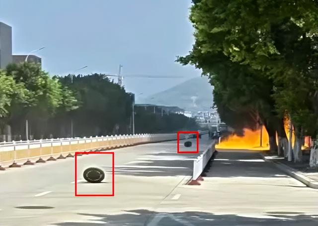 一危化企业发生火灾浓烟滚滚！PS PC跌100，塑料市场集体“降温”