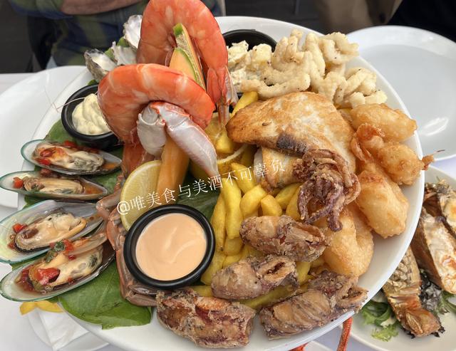 悉尼美食之旅：达令港的W酒店和海鲜大餐