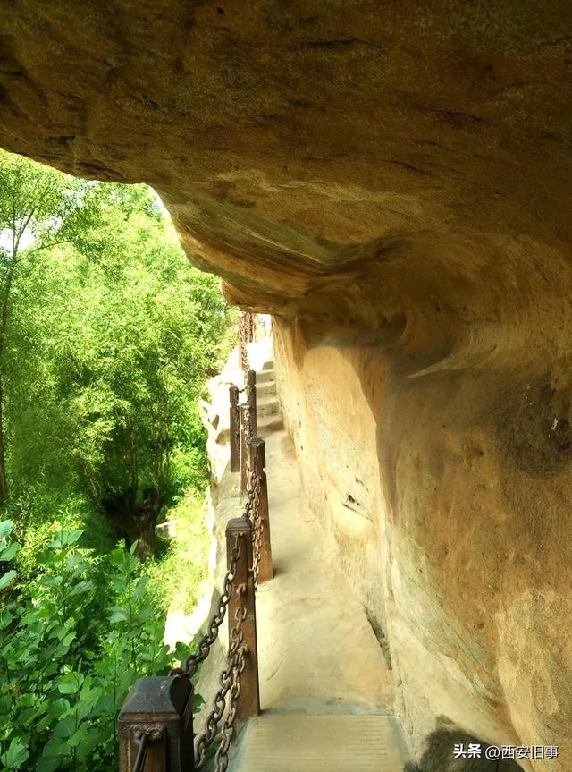 榆林有个红石峡
