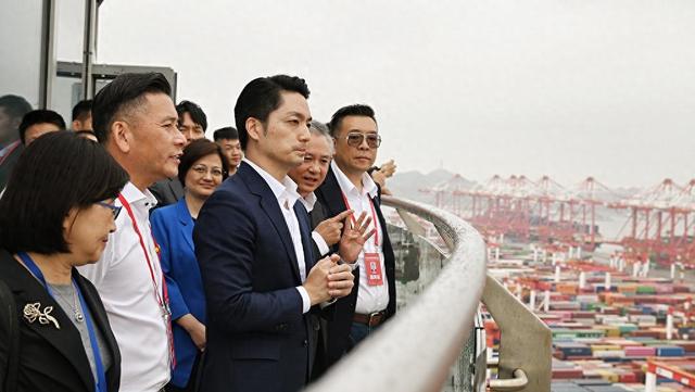 蒋万安反对两岸统一，民进党批准率4人再访大陆，大陆用10字回应