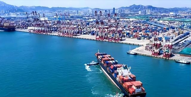 打法变了！中国不按“常理”出牌，美国难招架，不打狗直接打主人
