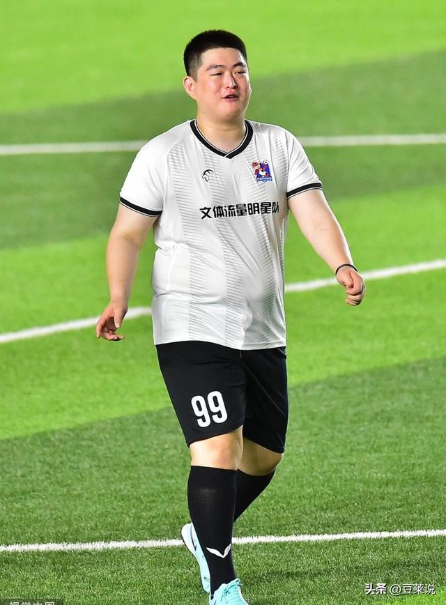 身价上亿有什么用？68岁赵本山如今家庭情况，给中老年人提了个醒