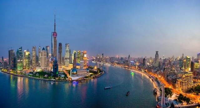2025国庆游客排名前10城市！