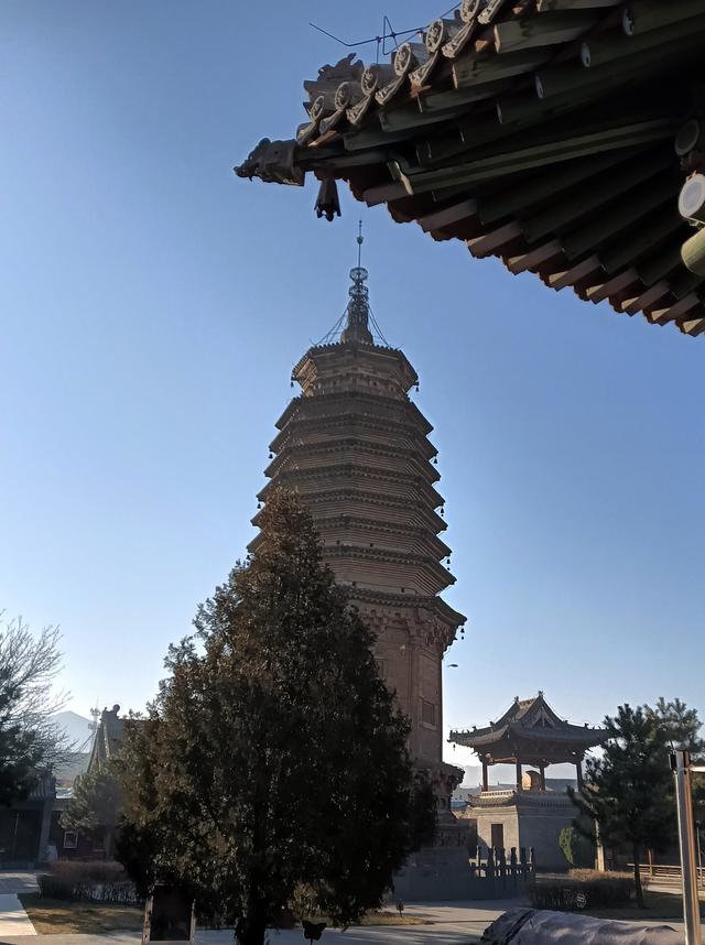 浑源寻禅记：穿越永安、圆觉两寺，触摸七百年前的梵音与华彩