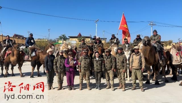再现千年前丝路故事！“东天山来的骆驼队”行至甘肃武威