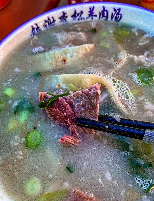 一碗定乾坤：洛阳羊肉汤江湖“五绝”争霸！谁是真正的“中神通”