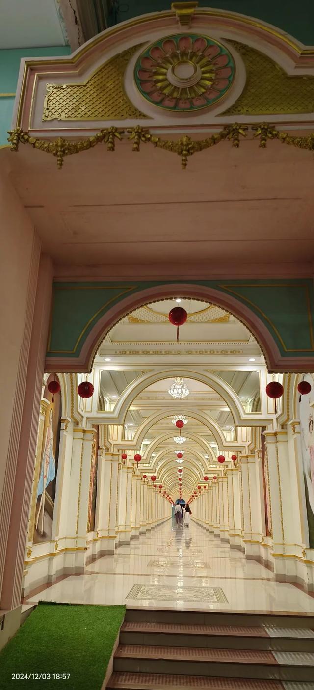 富贵黄金屋——《泰国散记》