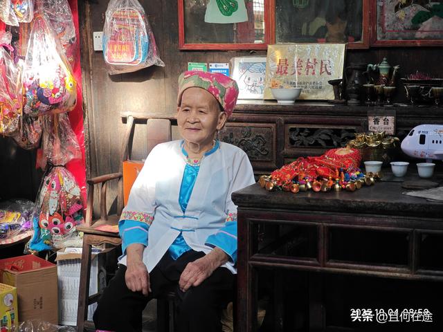 国庆期的龙脊梯田，即使是用老人机，也能拍出最动人的秋景与秋色