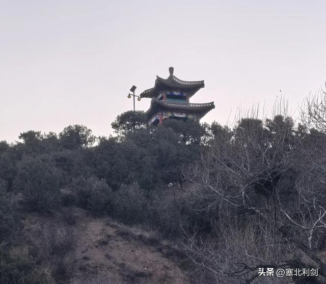 张家口市郊区还有如此丹霞地貌！