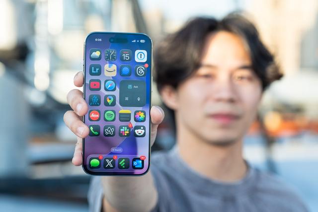 iPhone Air评测：超薄设计面临功能妥协的挑战