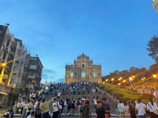 躲避寒冬！跟我一起南下做“候鸟”，体验粤港澳魅力，纵享海南岛热带风情