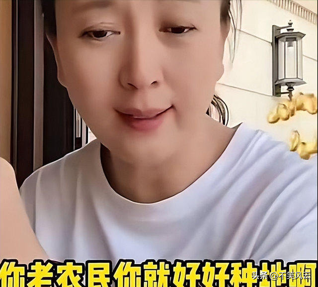 拔出萝卜带出泥！官媒下场后，闫学晶被曝身份造假，宋丹丹说对了