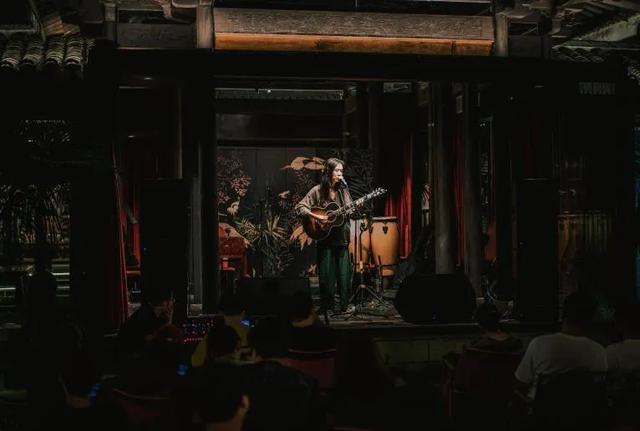 重新理解惠山映月里：一座音乐之都浪漫中的商业底色